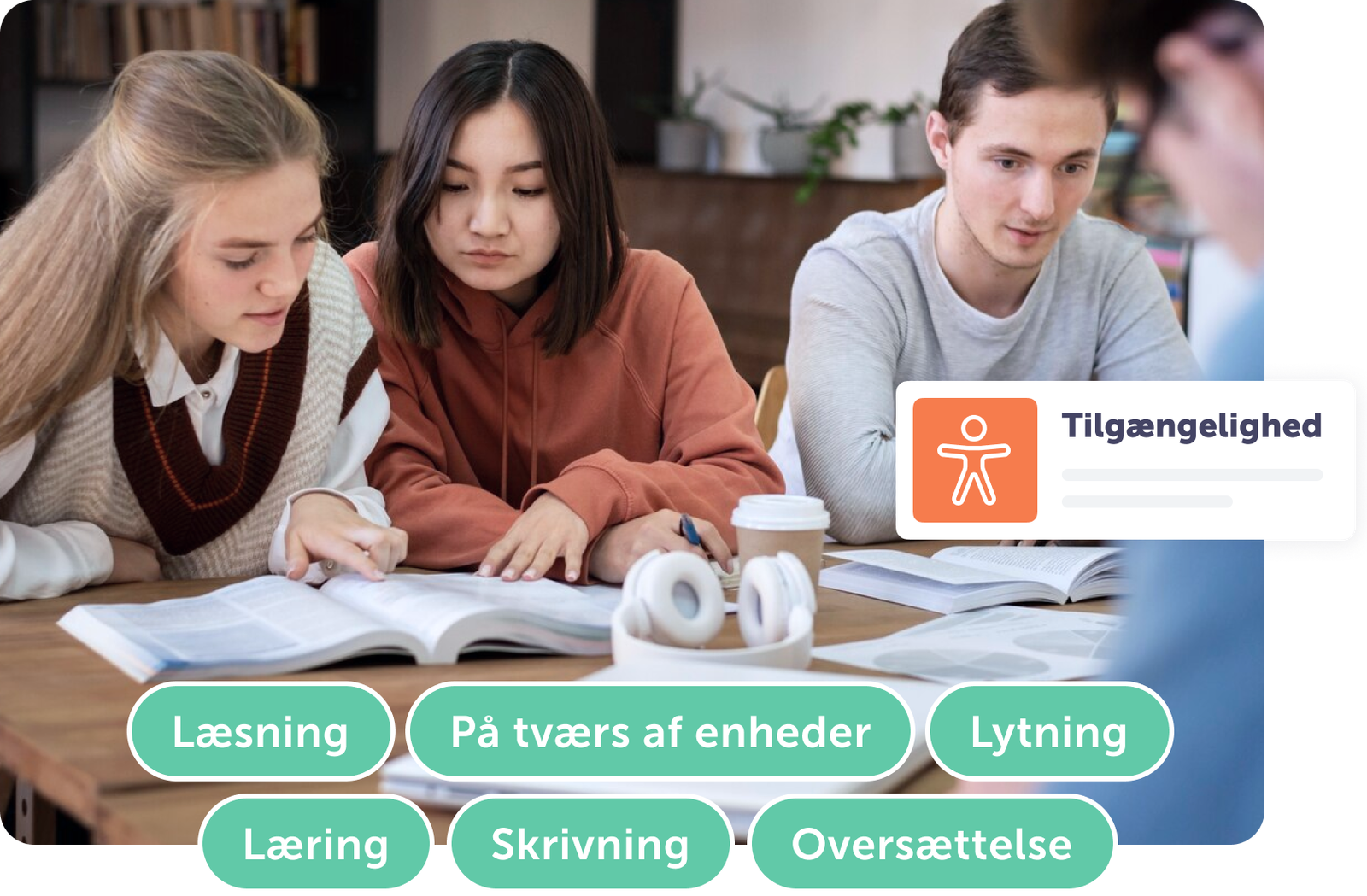 Studerende samarbejder om bøger med fokus på læring og tilgængelighed i studiemiljø.