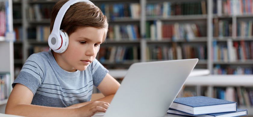 Read-Along Technology and Other Resources for Struggling Readers